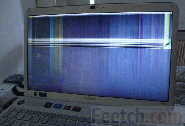 Экран сломавшегося ноутбука